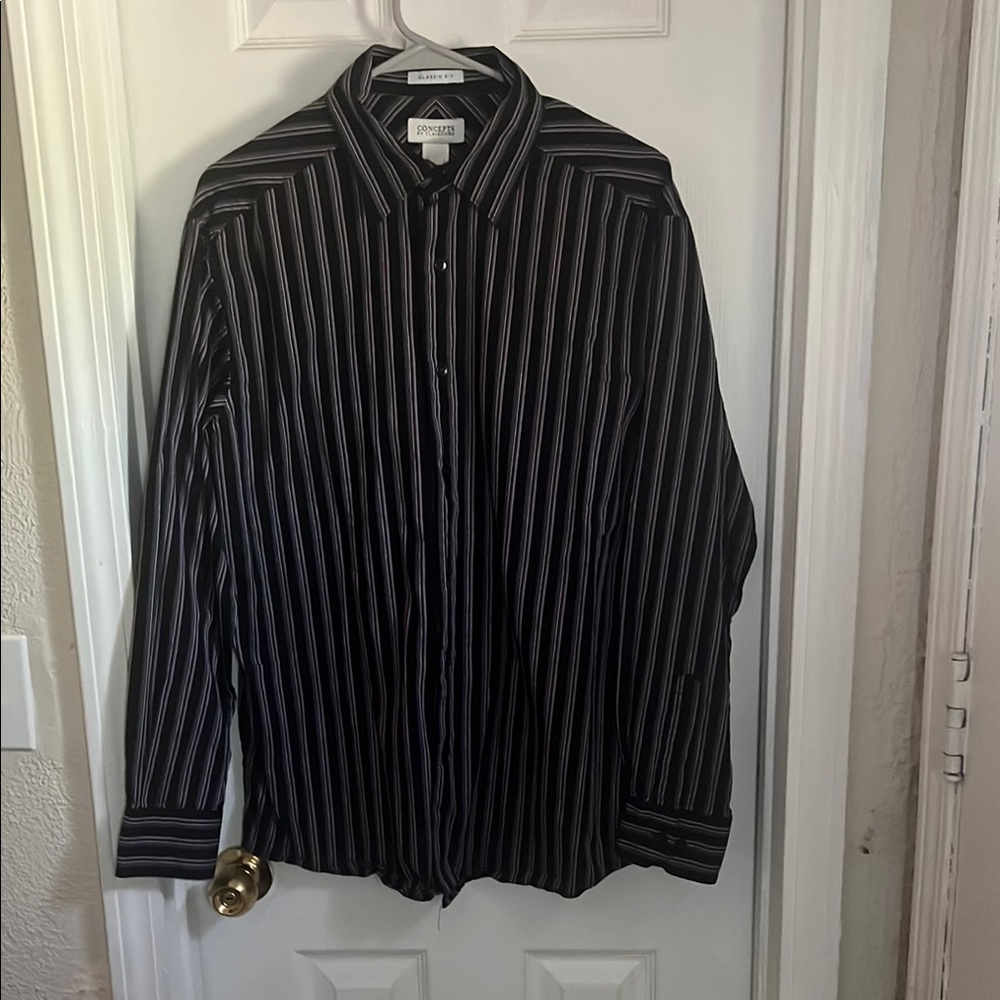 Black and White Striped Casual Button Down Shirt